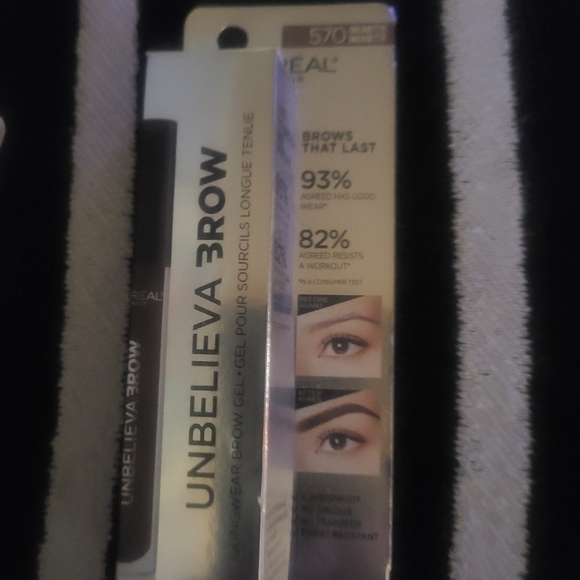 L'Oreal Other - UNBELIEVA BROW in Brunette